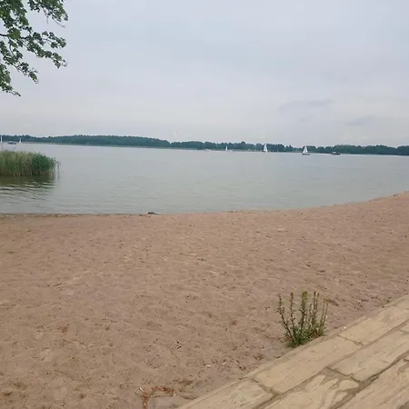 Fiolkowy Zakatek Z Basenem